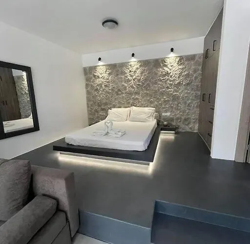 Rock N Sun - Brand New In Hermione